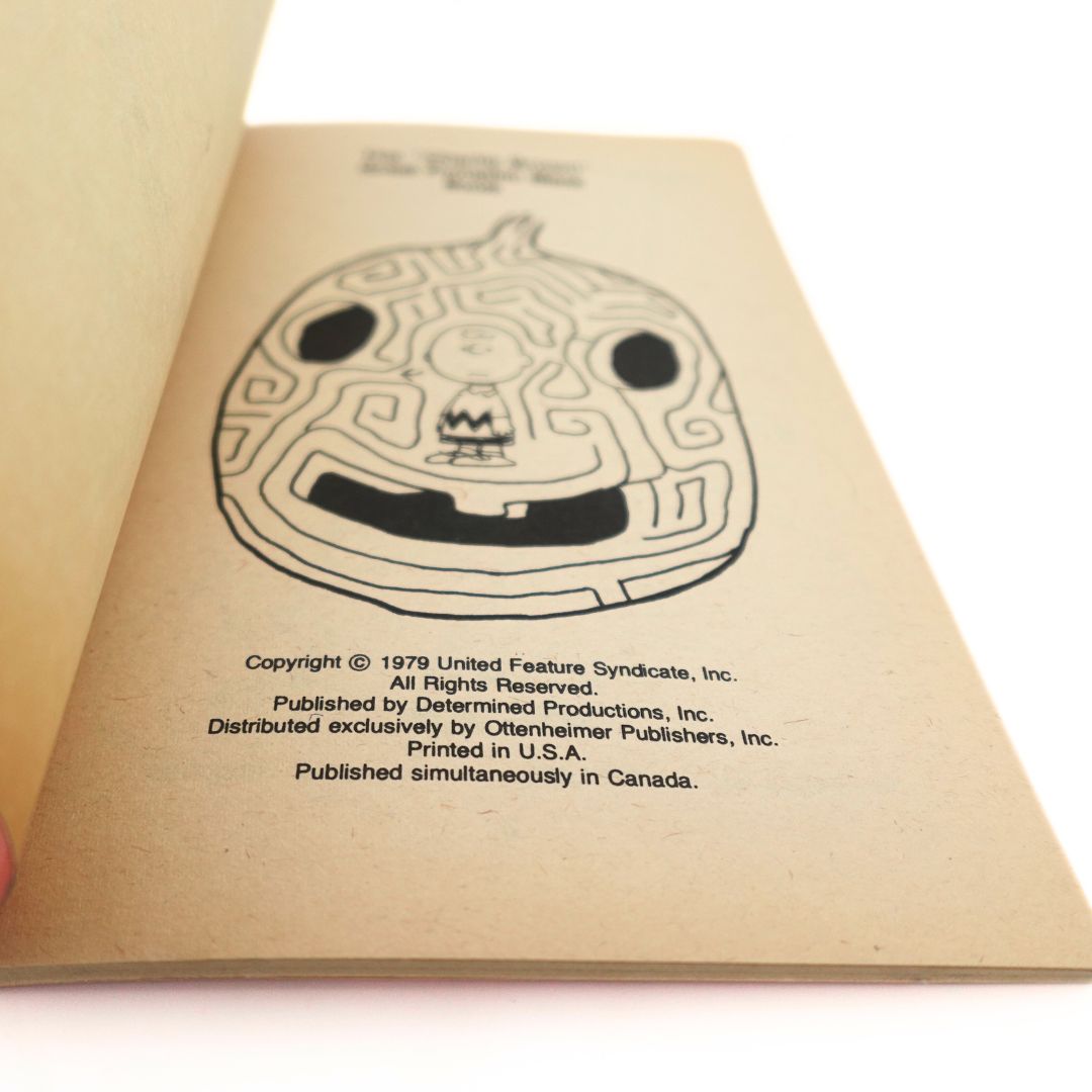 1979 The Charlie Brown Great Pumpkin Maze Book