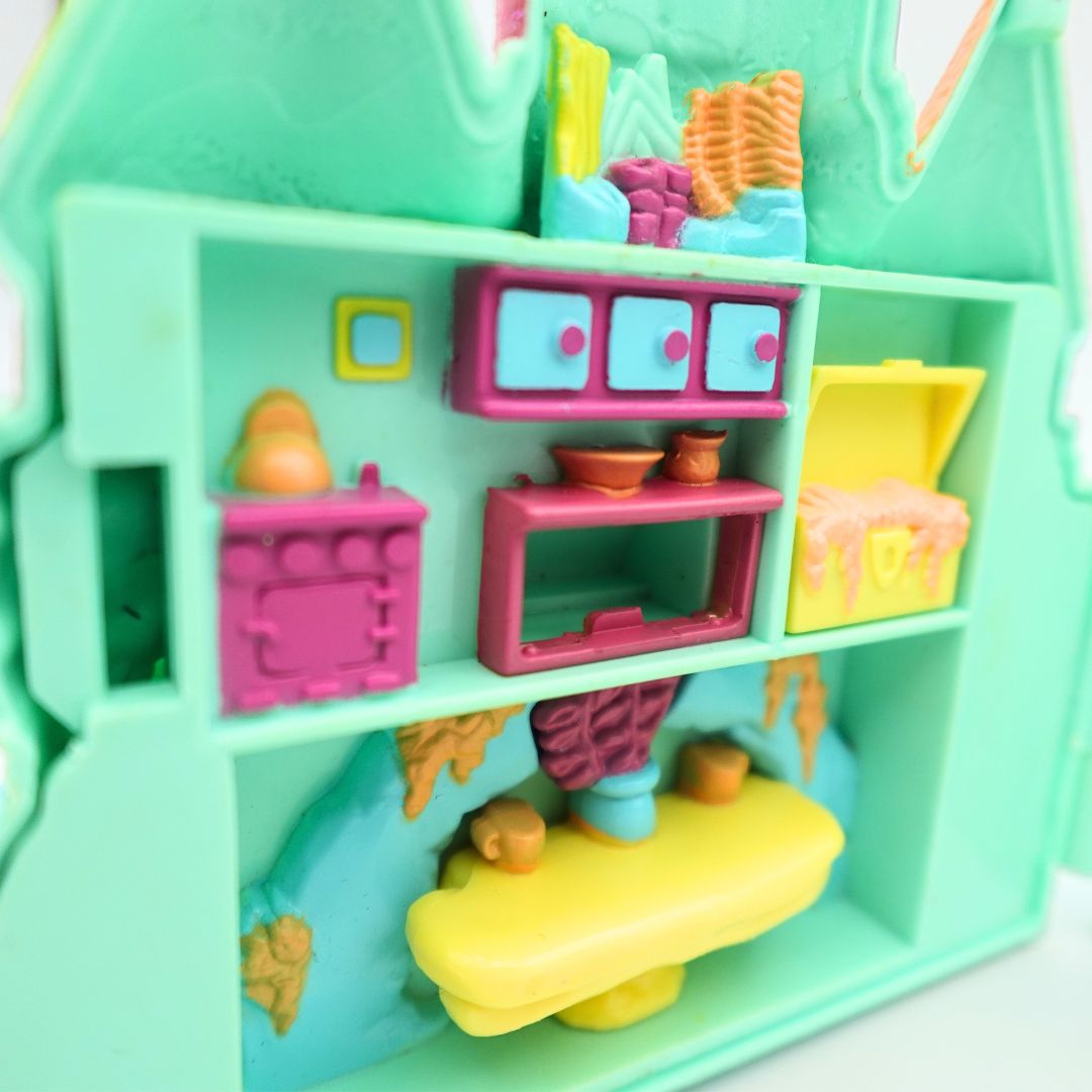 1994 Polly Pocket Trendmasters Starcastle Under the Sea Playset