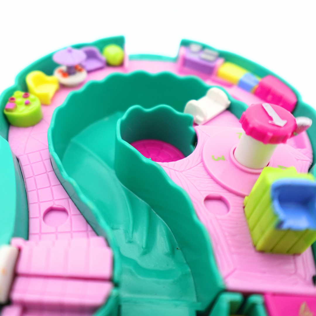1995 Splash N Slide Water Park Polly Pocket