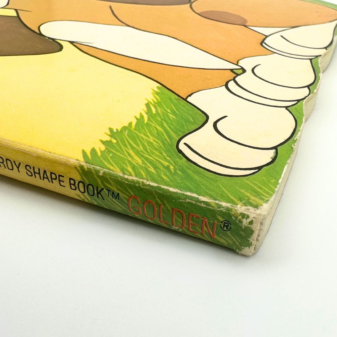 1981 The Hound Finds a Friend Book