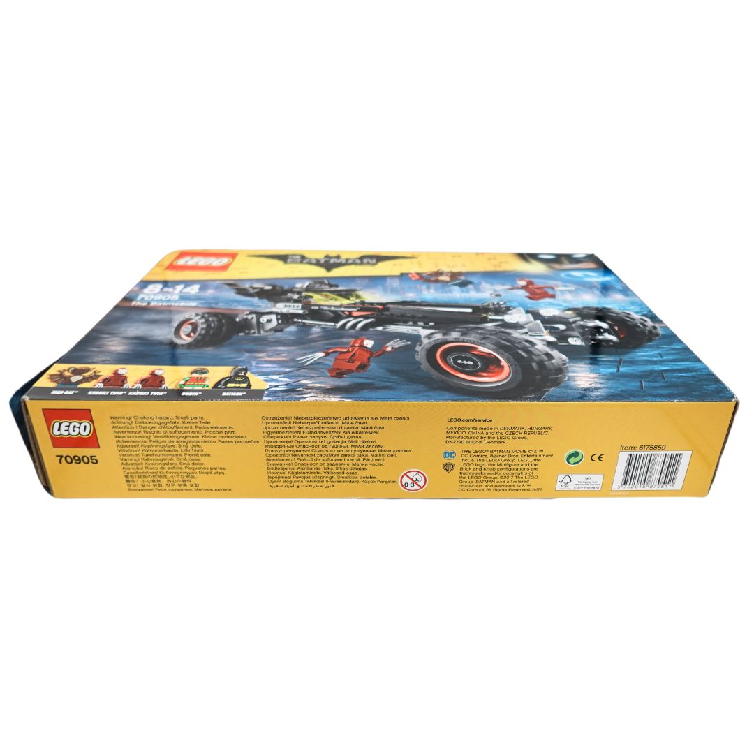 Copyright and branding information on 70905 LEGO The Batman Movie