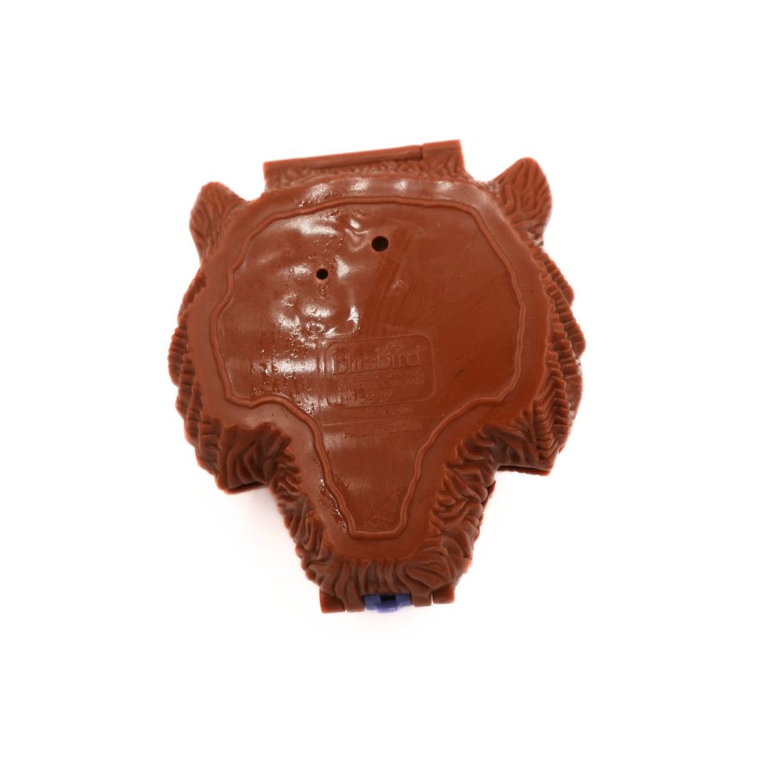 Photo of the underside of the 1993 Bluebird Mighty Max Battle Cat playset