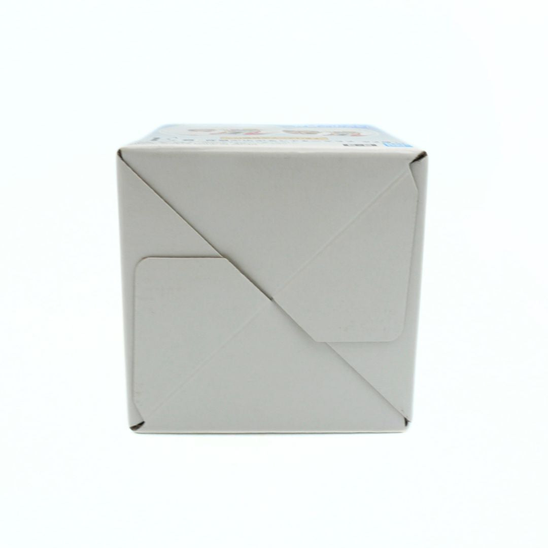 Underside of a One Piece box holding a drinking glass featuring Sugar and Usopp