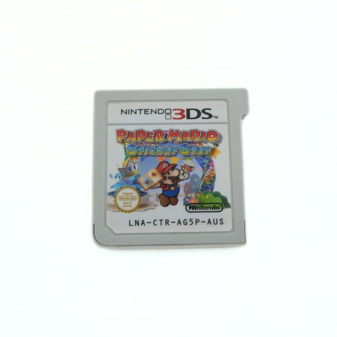 Nintendo 3DS game cartridge for 'Paper Mario: Sticker Star' on a white background