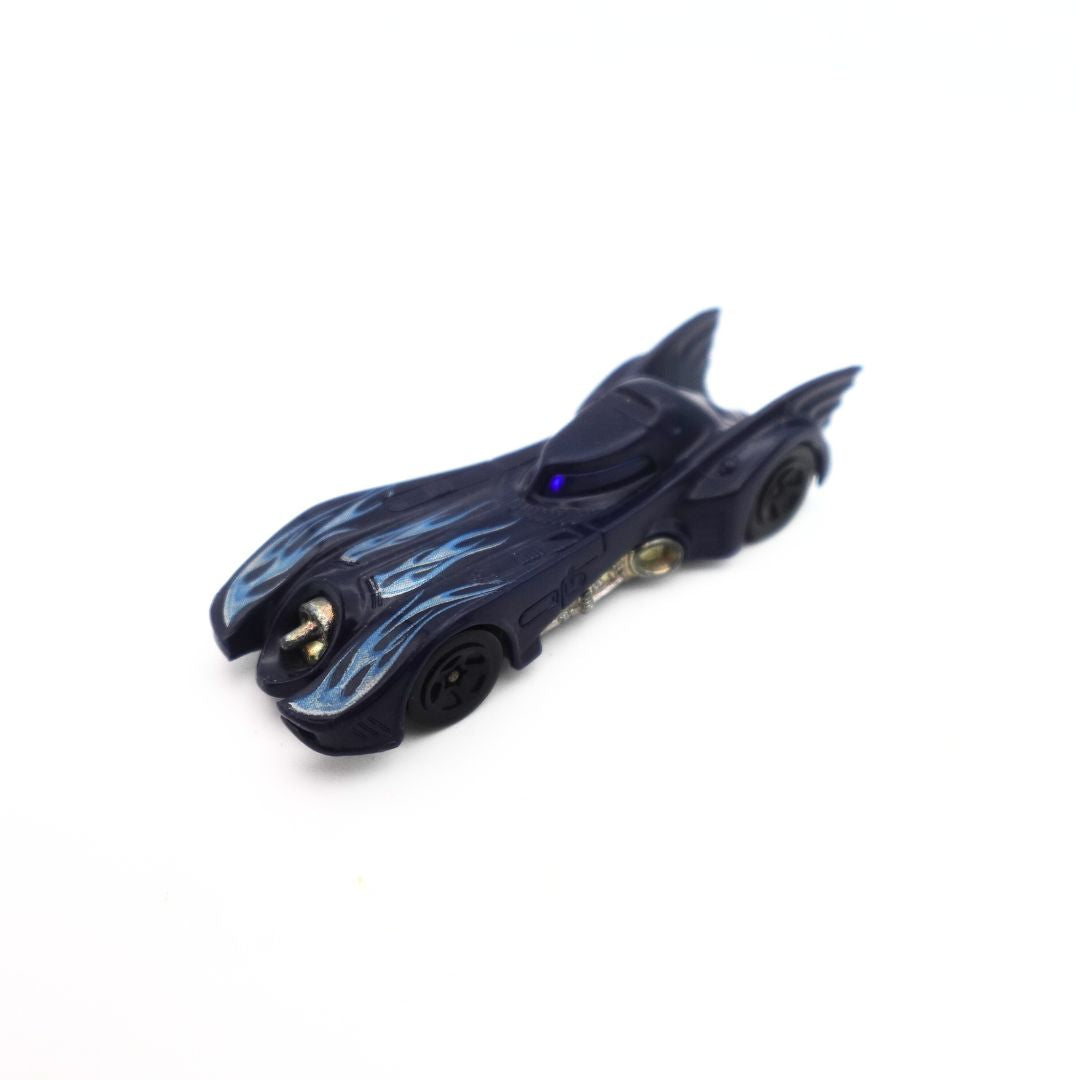 Hot Wheels Blue Flame Batmobile 1:64