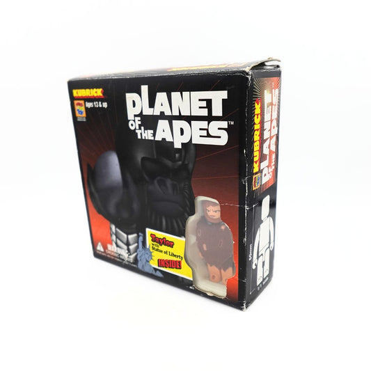 2000 Kubrick Planet of the Apes Set