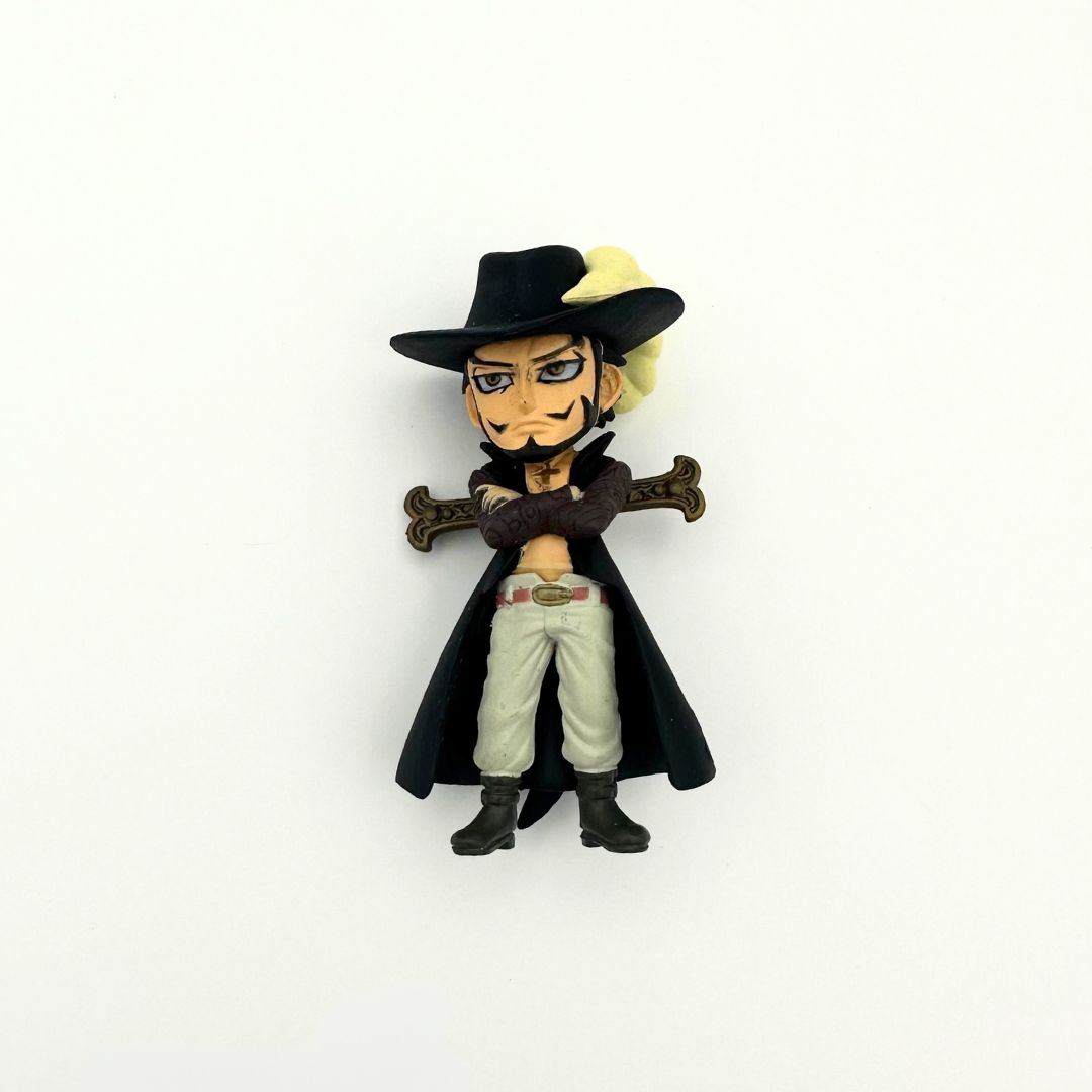 One Piece Dracula Mihawk Figure