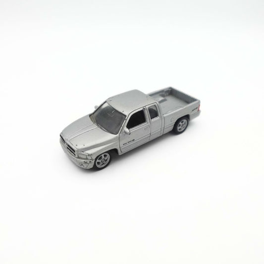 Welly RAM 1500 Silver Diecast Car