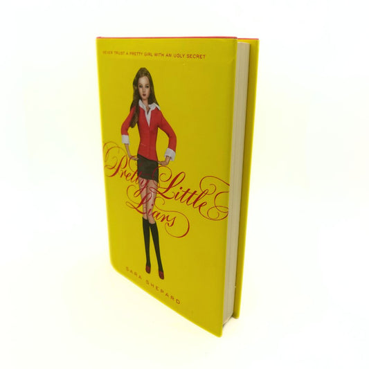 2006 1st Edition Pretty Little Liars Hardcover