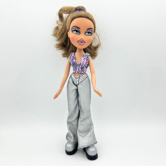 2001 Yasmin Bratz Doll