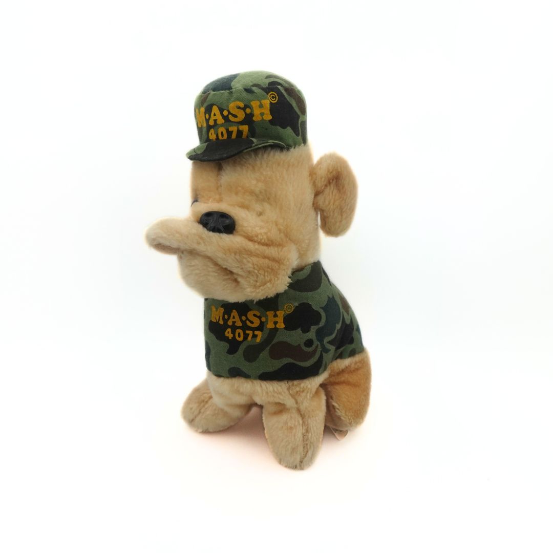 1982 M*A*S*H 4077 Bulldog Plush