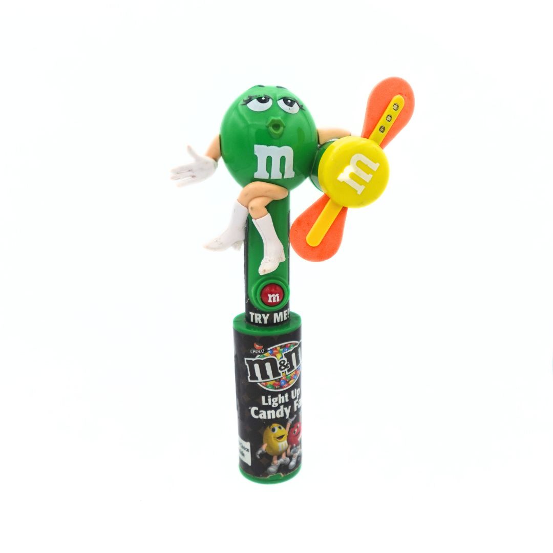 2007 M&M's Green Candy Fan – Natsukashii Retro