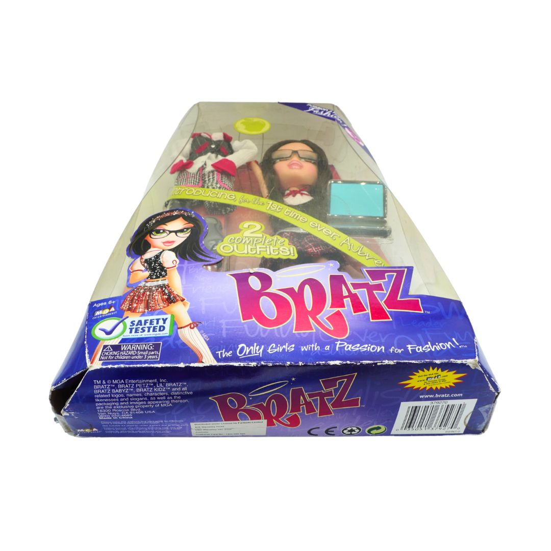 2008 Bratz Dolls Collection toy set in its original retail packaging, featuring a doll with glasses and a laptop, and a fashion doll on a white background.
