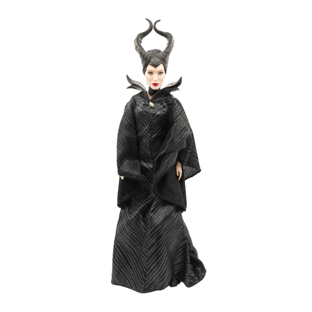 Front on image of Maleficent wearing a black dress and with a hat with horns