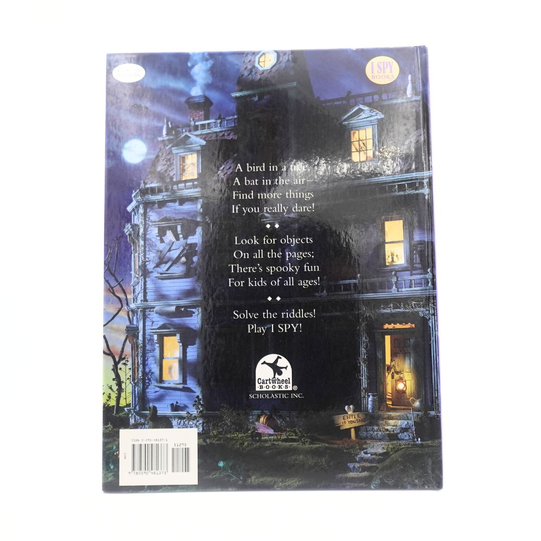 I Spy Spooky Night: A Book of Picture Riddles