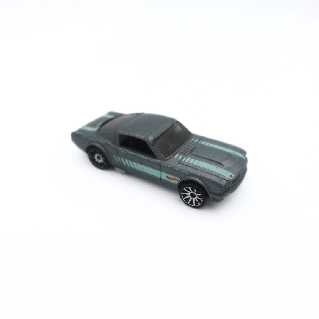 2012 Hot Wheels '65 Mustang Fastback