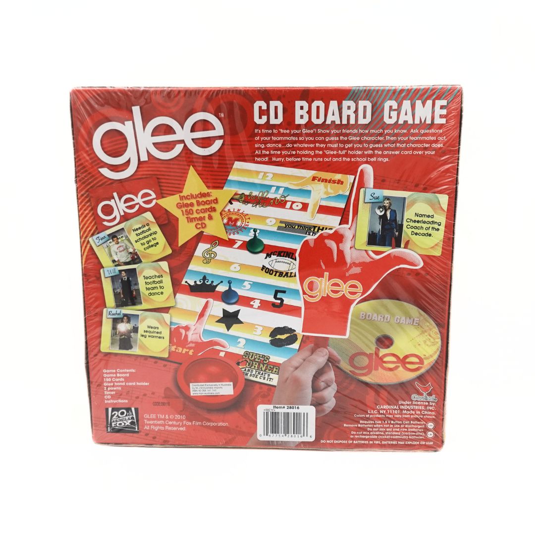 Unopened 2010 Glee CD Board Game showing the gameplay of the board game