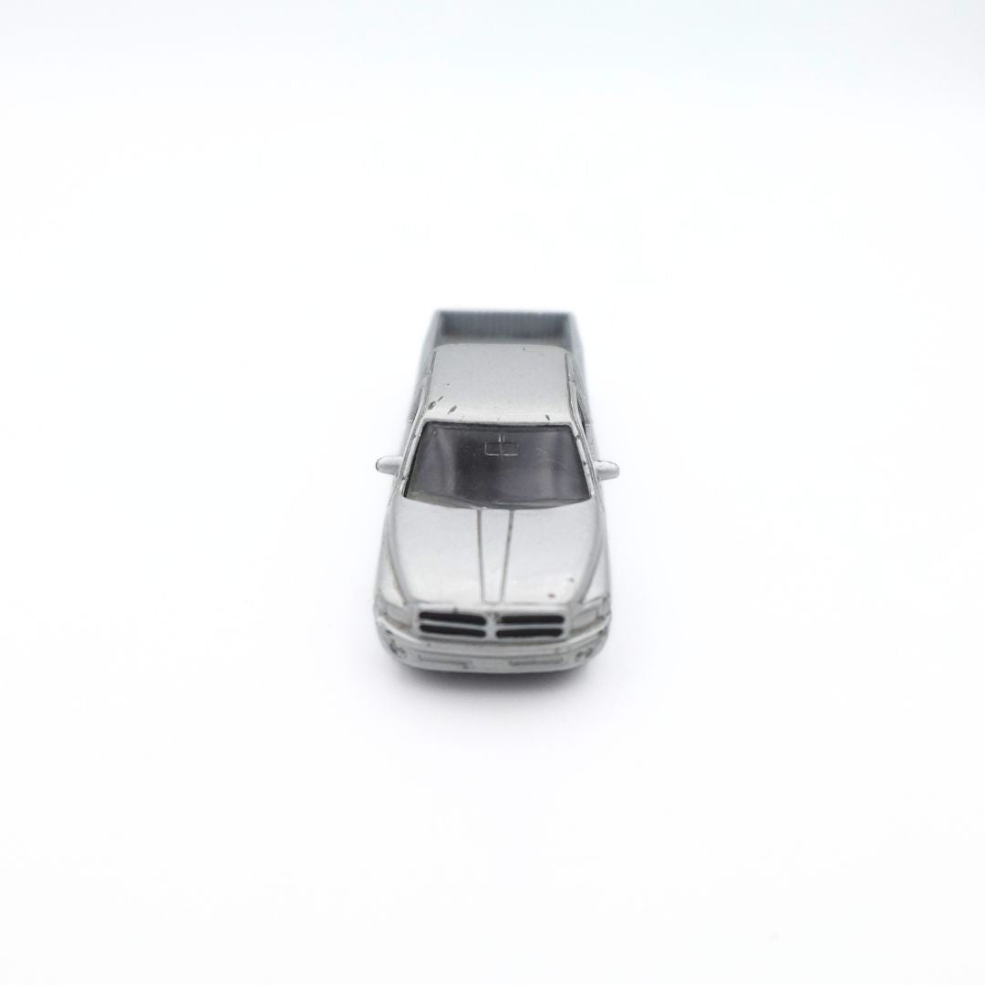 Welly RAM 1500 Silver Diecast Car