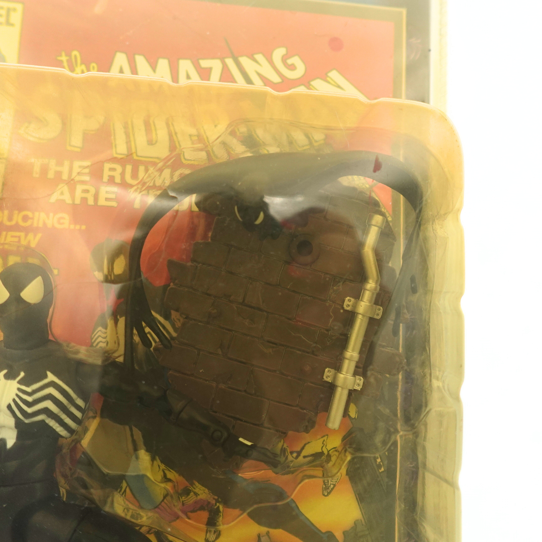 2000 The Amazing Spiderman Spider-Man Classics Figure (Black Costume)