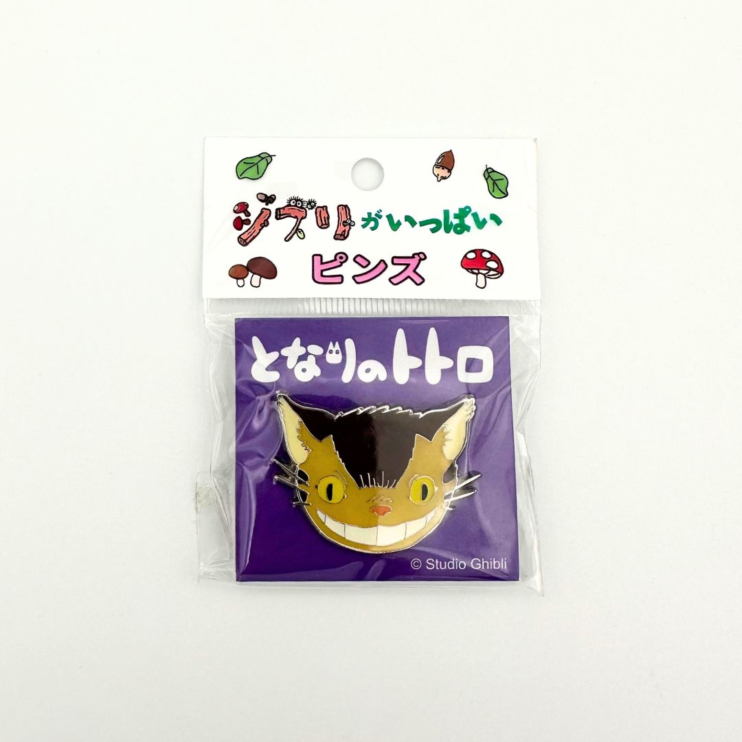 Front on photo of a Tonari No Totoro Catbus pin