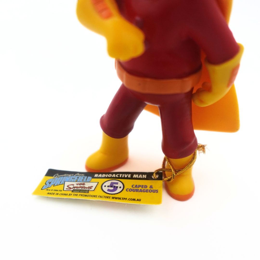 2006 The Simpsons Radioactive Man Caped & Courageous