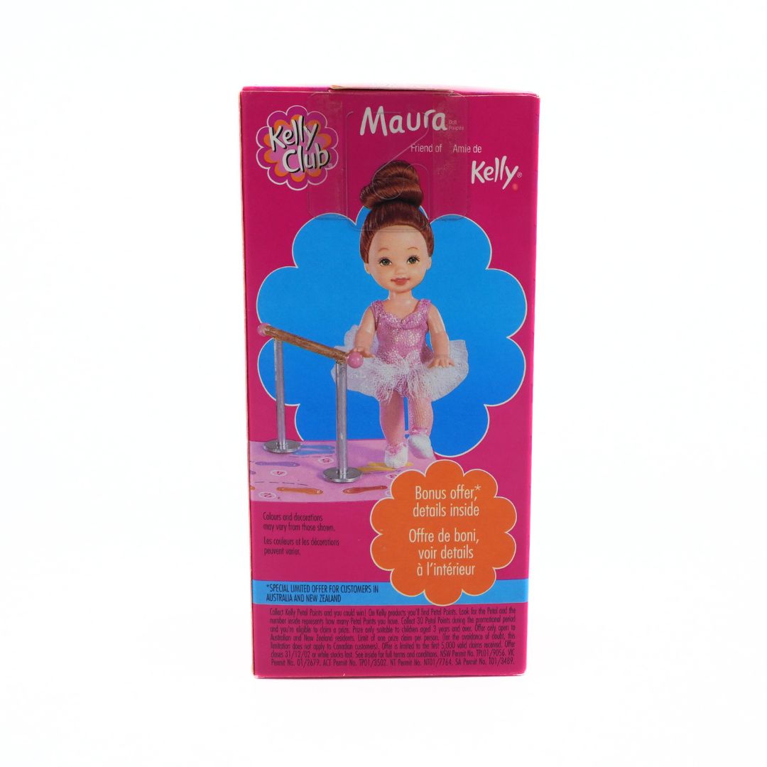 Box of a Kelly Club doll with a pink background