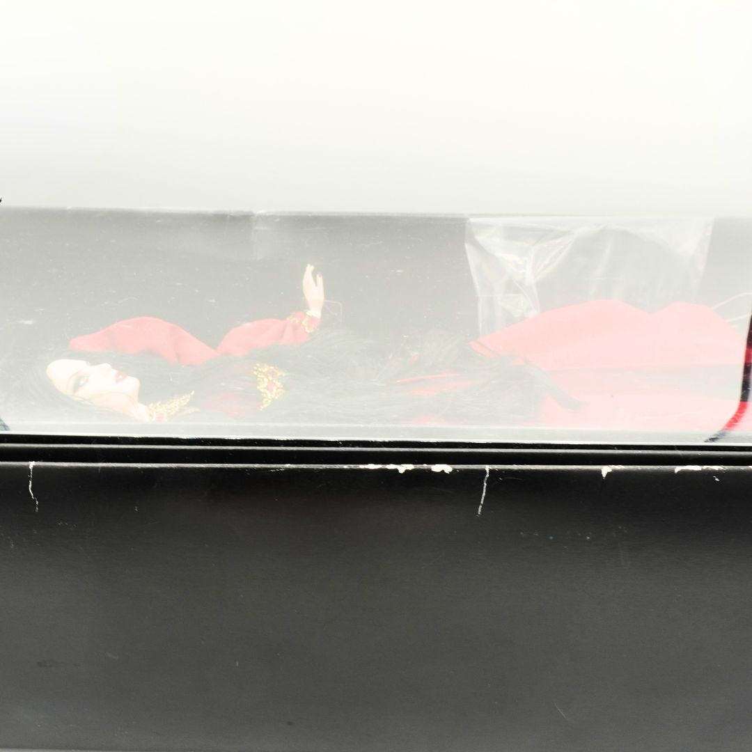 Damage to the 2013 Haunted Beauty Vampire Barbie box