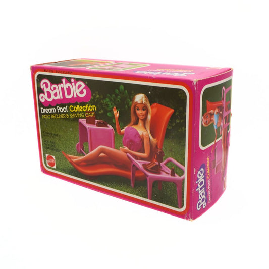Barbie Dream Pool Collection packaging with Barbie on a lounge chair.