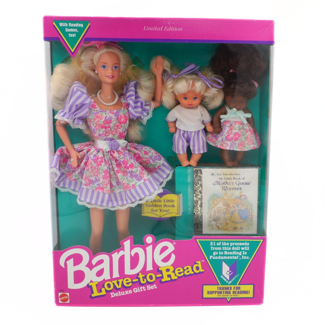 Barbie Love-to-Read Deluxe Gift Set packaging with dolls and book
