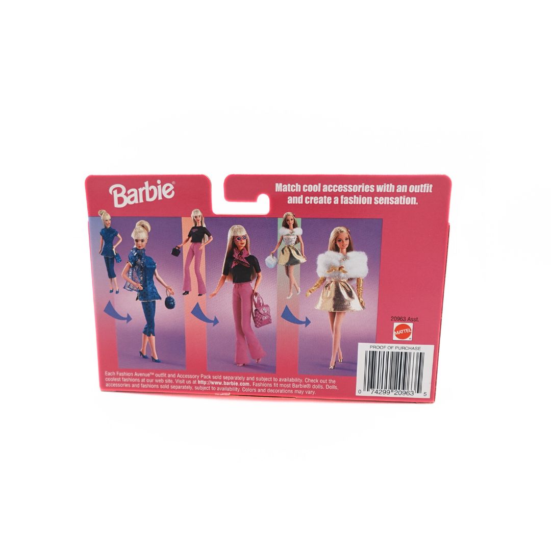 Photo of the back of the #20963 Barbie Fashion Avenue Accessories packaging