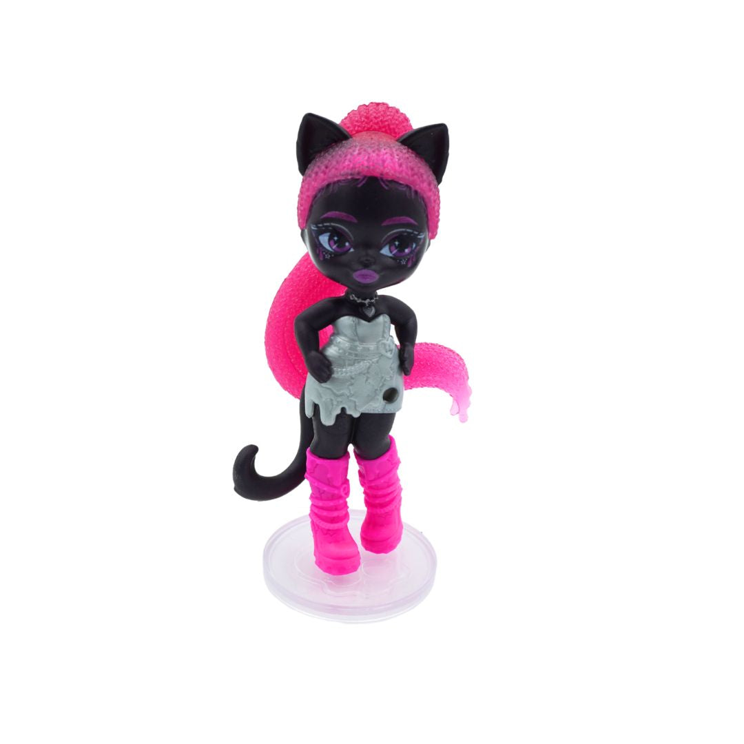 Small Catty Noir doll with pink hair and a silver dress on a clear stand