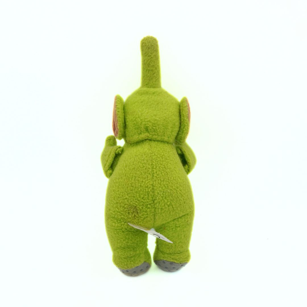 Back of a 90s Teletubbies Dipsy plush