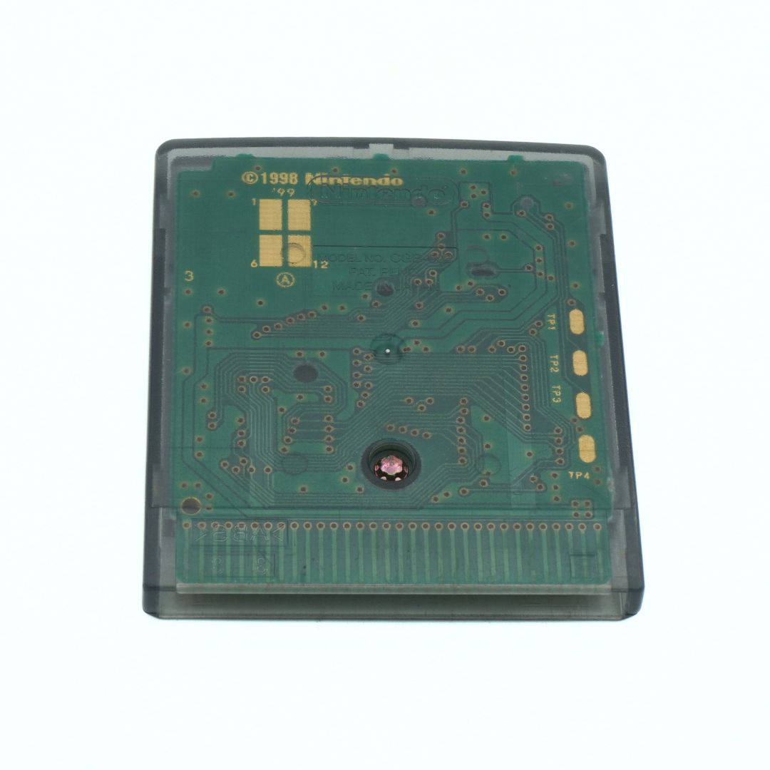 Clear cartridge on a Japanese exclusive Donkey Kong GB game