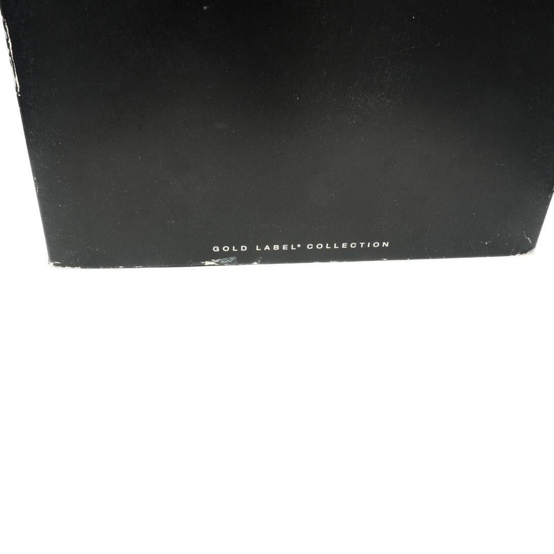 Damage to the 2013 Haunted Beauty Vampire Barbie box