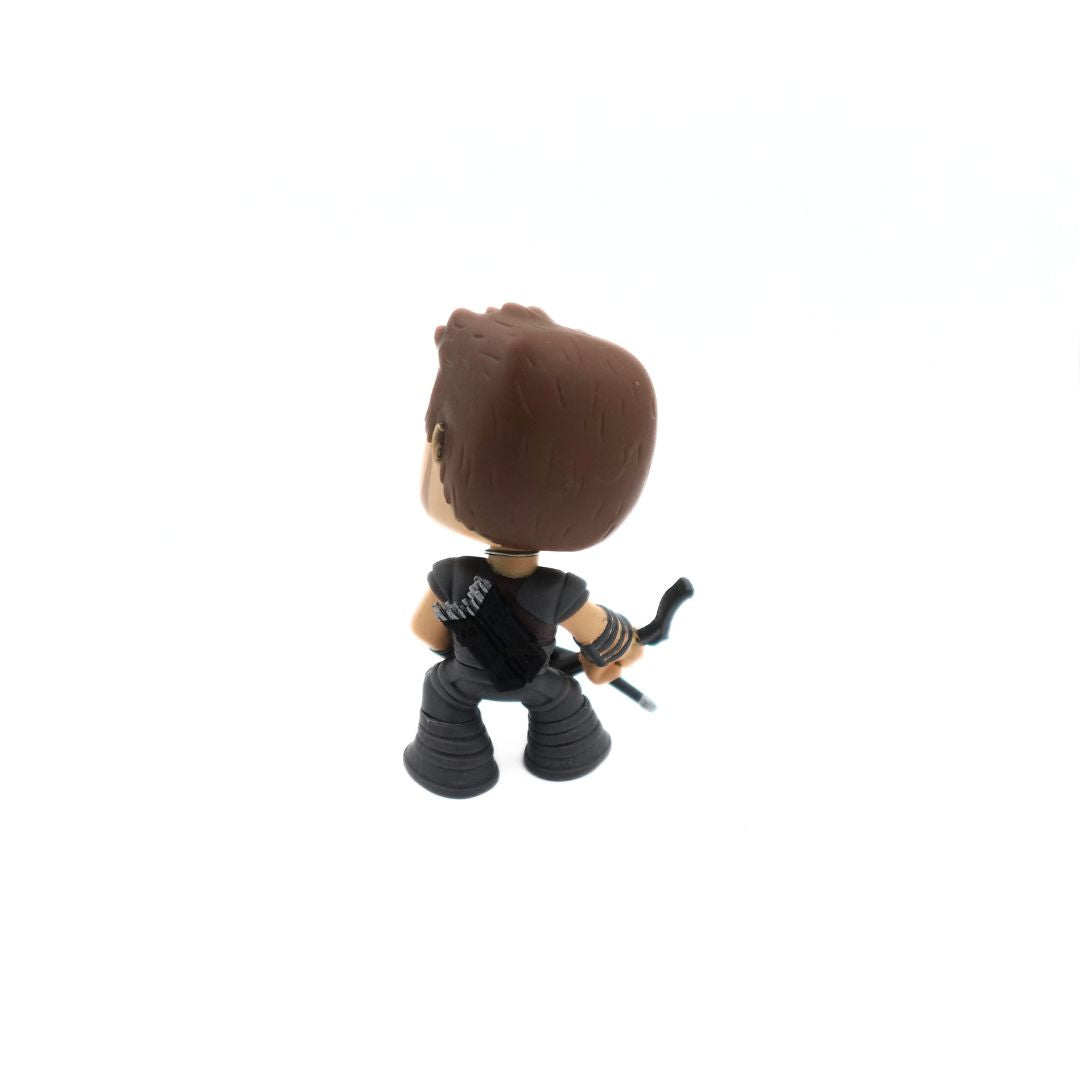 Photo of the back of the Funko Mystery Mini Hawkeye figurine showing a black bowsling with silver arrows