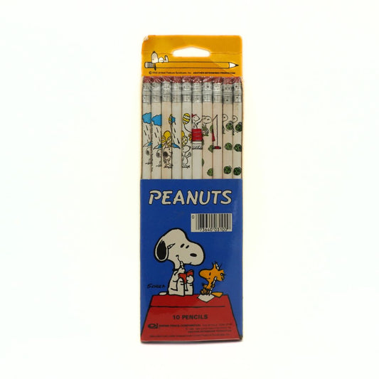 Pack of Peanuts-themed pencils with Snoopy and Woodstock on a blue background