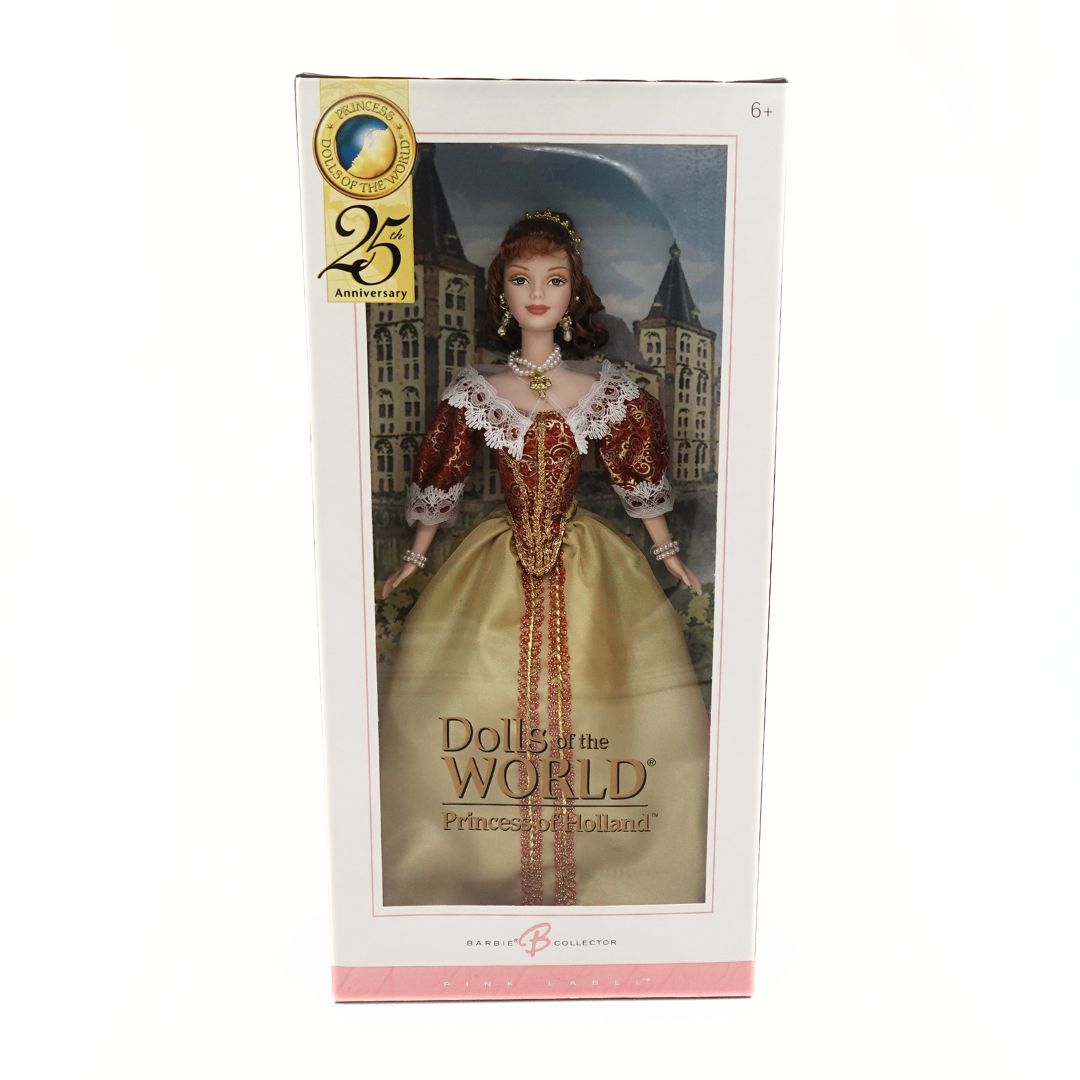 Front on photo of the 2005 Barbie Dolls of the World Princess of Holland in its box