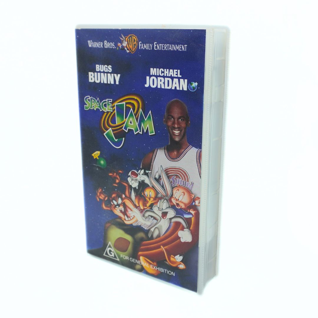 Original 90s Space Jam film on VHS starring Bugs Bunny and Michael Jordan