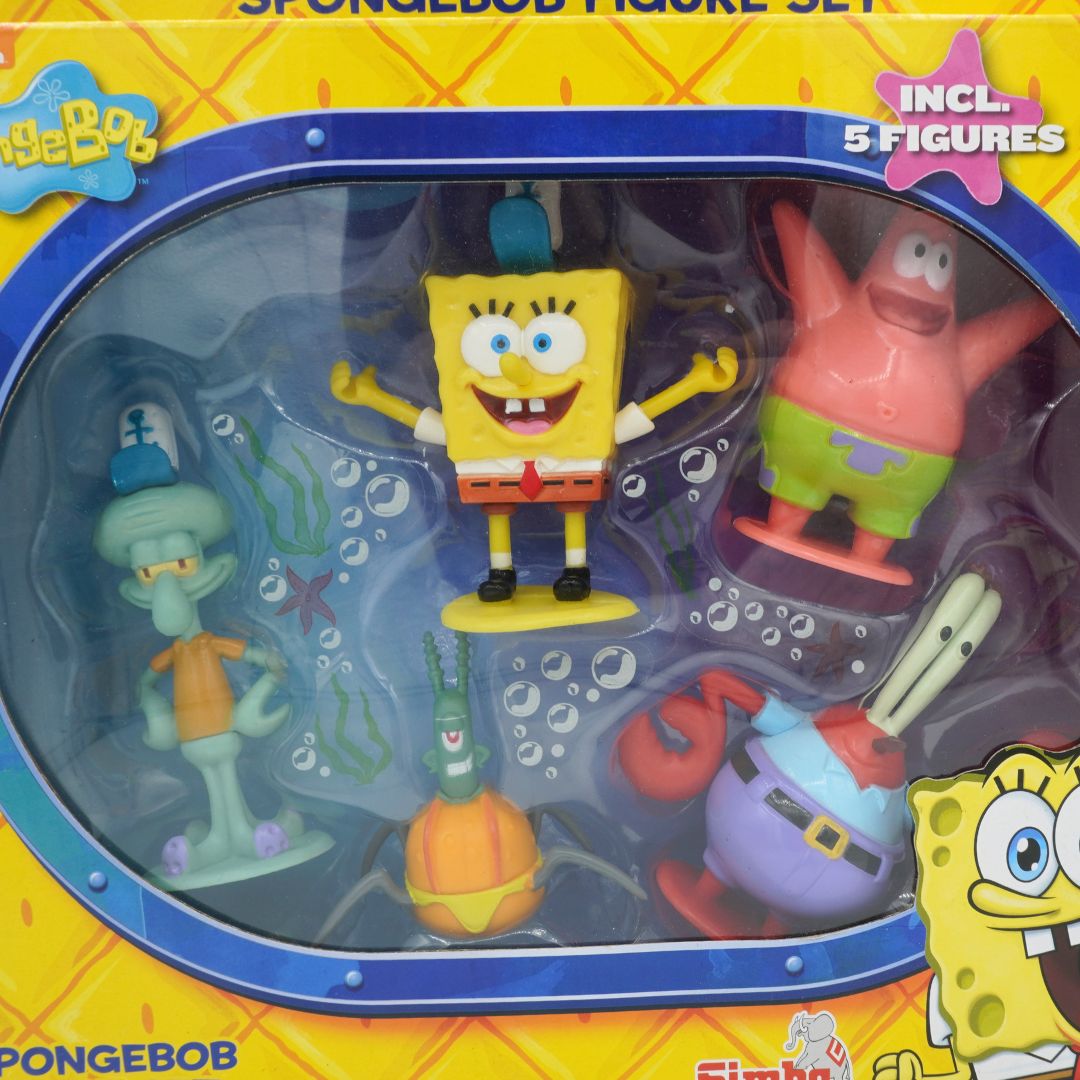 SpongeBob SquarePants figure set in packaging with characters including SpongeBob, Patrick, and Squidward.
